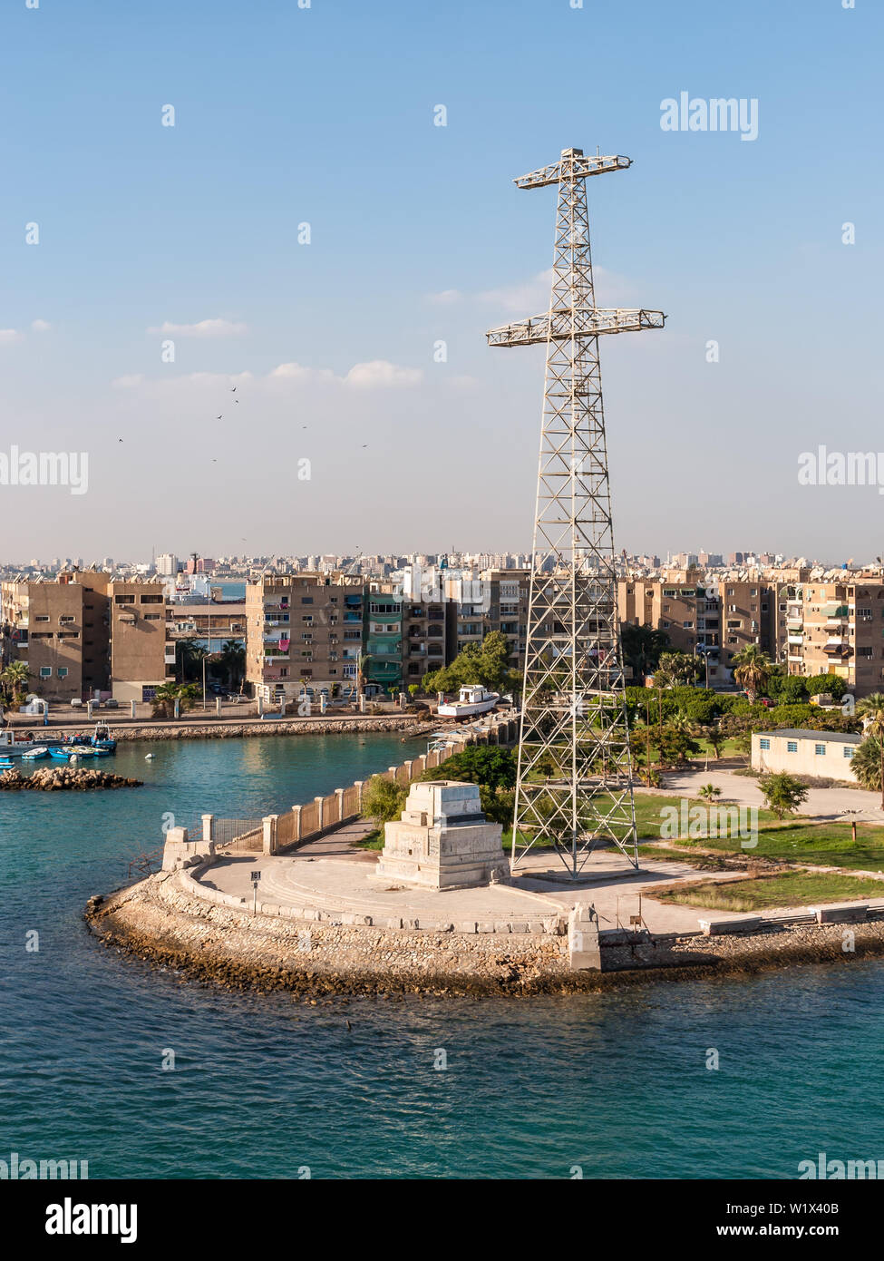 Port Tewfik, Egypt - November 5, 2017: Port Tewfik Memorial and tower in  the suburbs of Suez on the southern end of the Suez Canal before exiting  into Stock Photo - Alamy