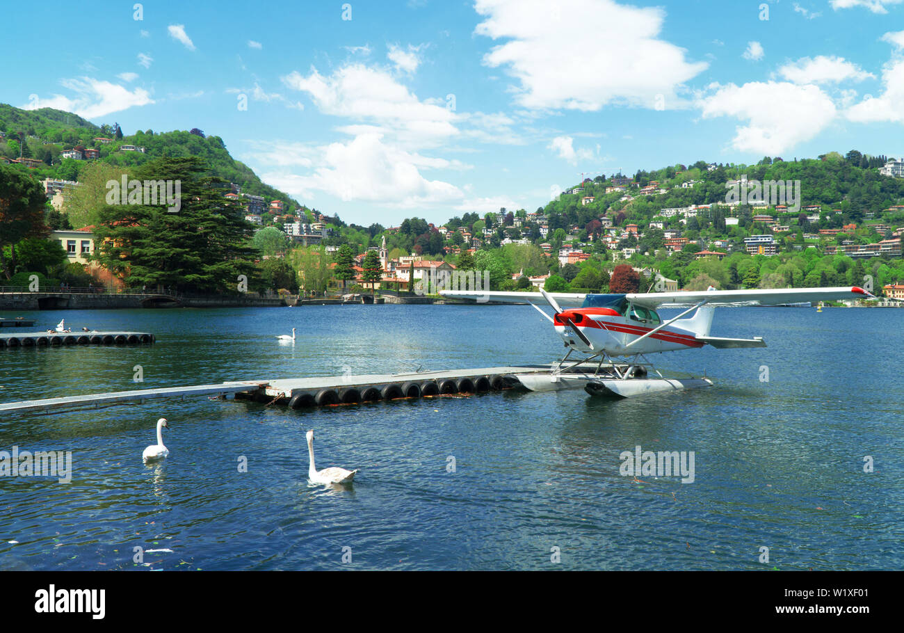 Seaplane ride hi-res stock photography and images - Alamy
