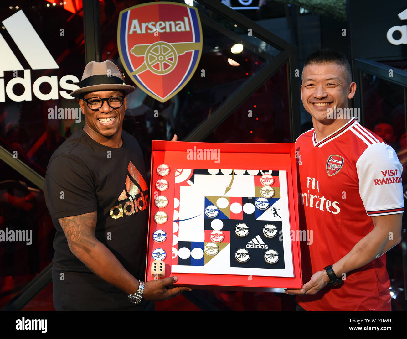 arsenal team store