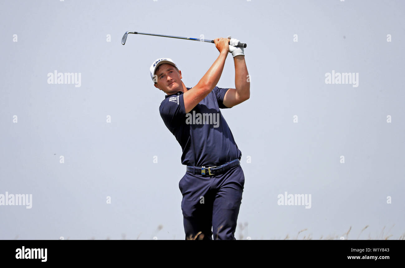 Ireland's Paul Dunne during day one of the 2019 Dubai Duty Free Irish