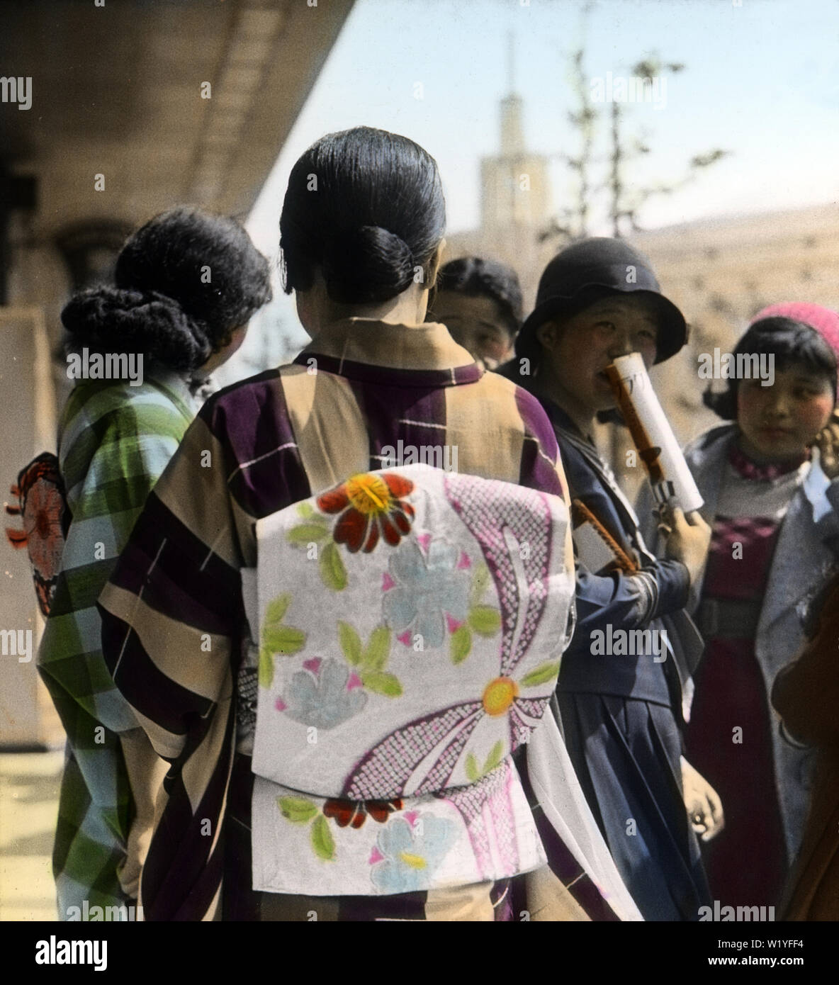 Japanese kimono suit hi-res stock photography and images - Alamy