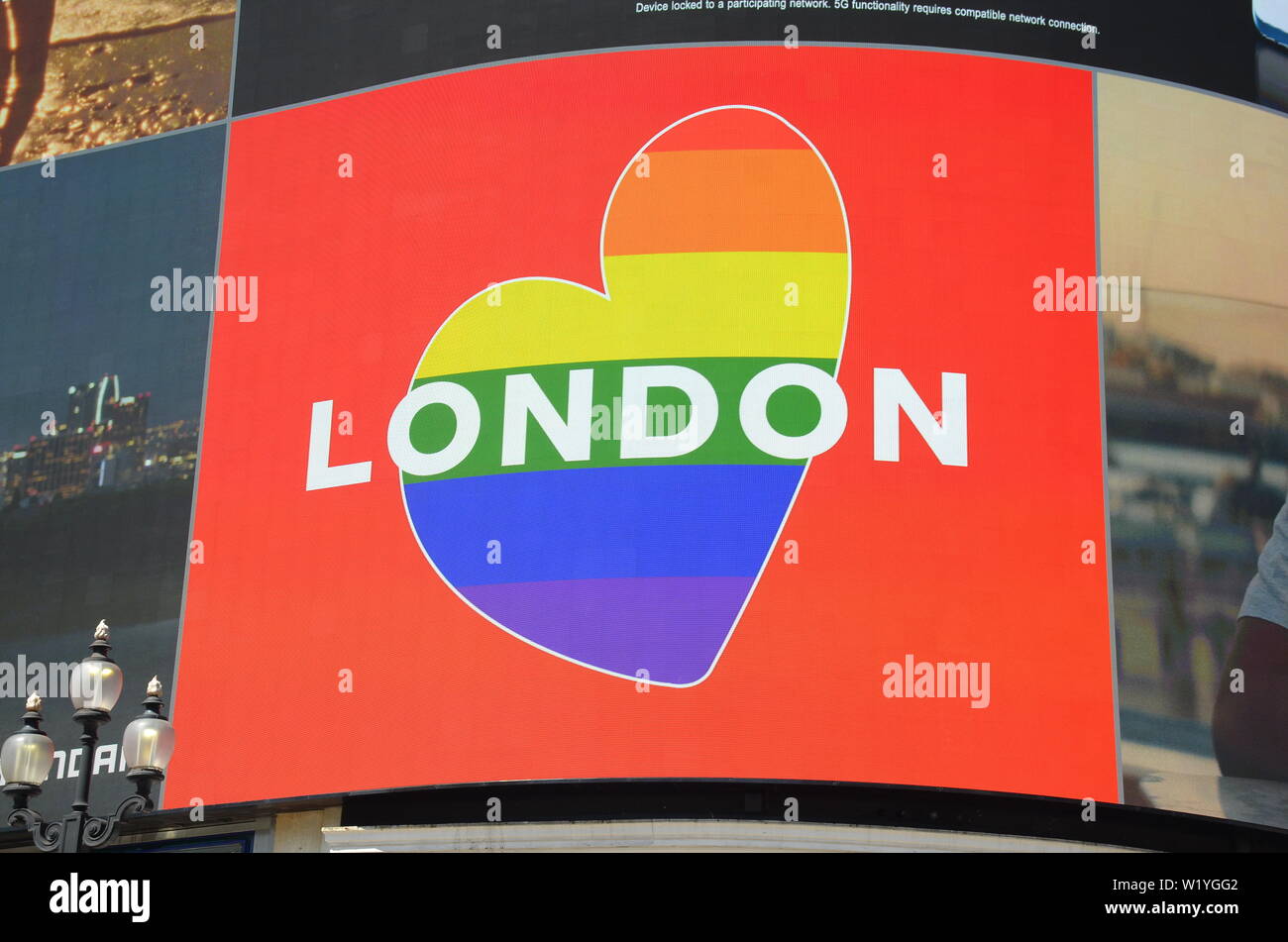 London Uk 4 July 2019 Piccadilly Circus Advertising Sign London