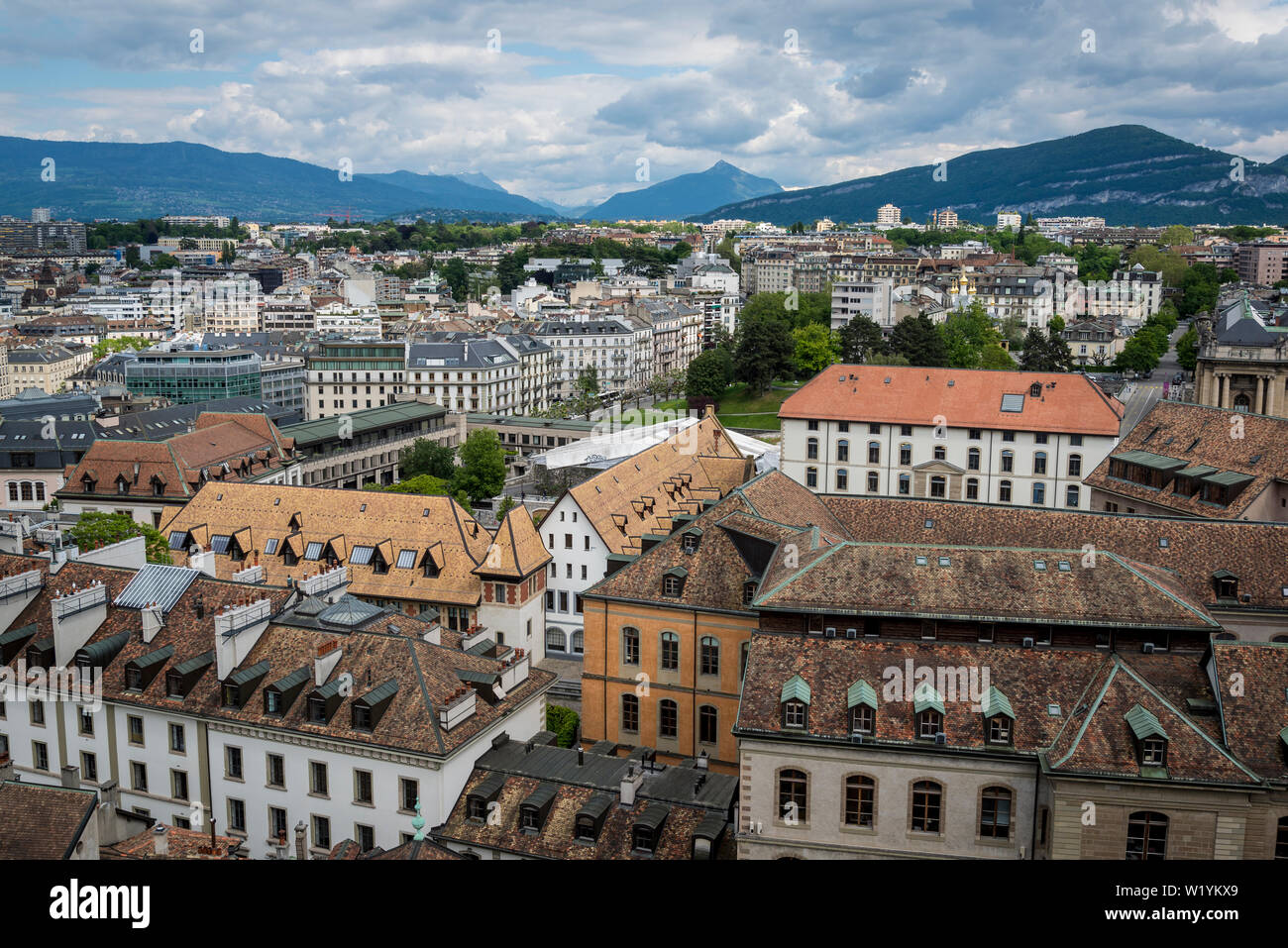Tower st pierre cathedral geneva hires stock photography and images