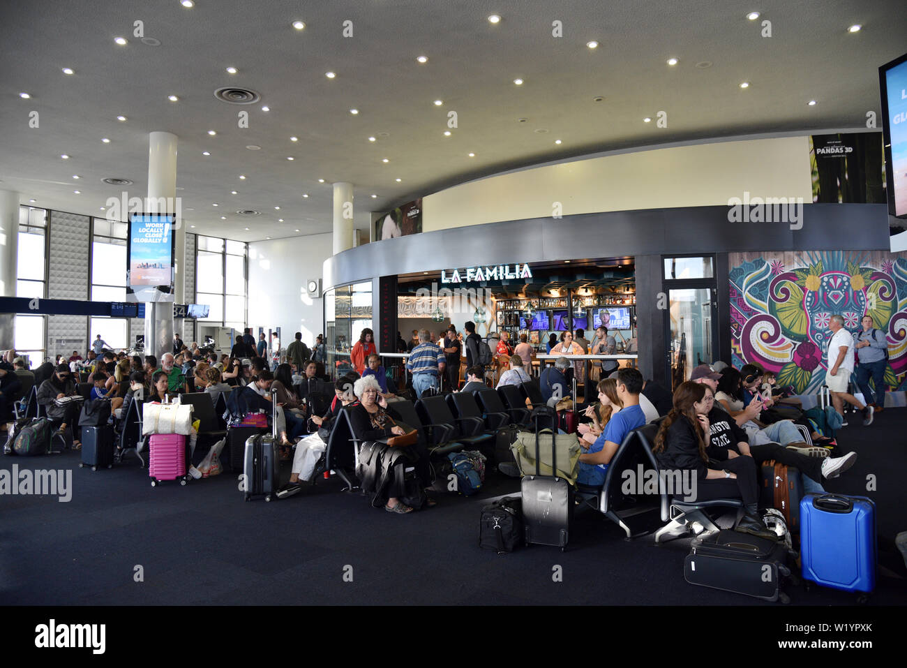 Lax airport inside hires stock photography and images Alamy