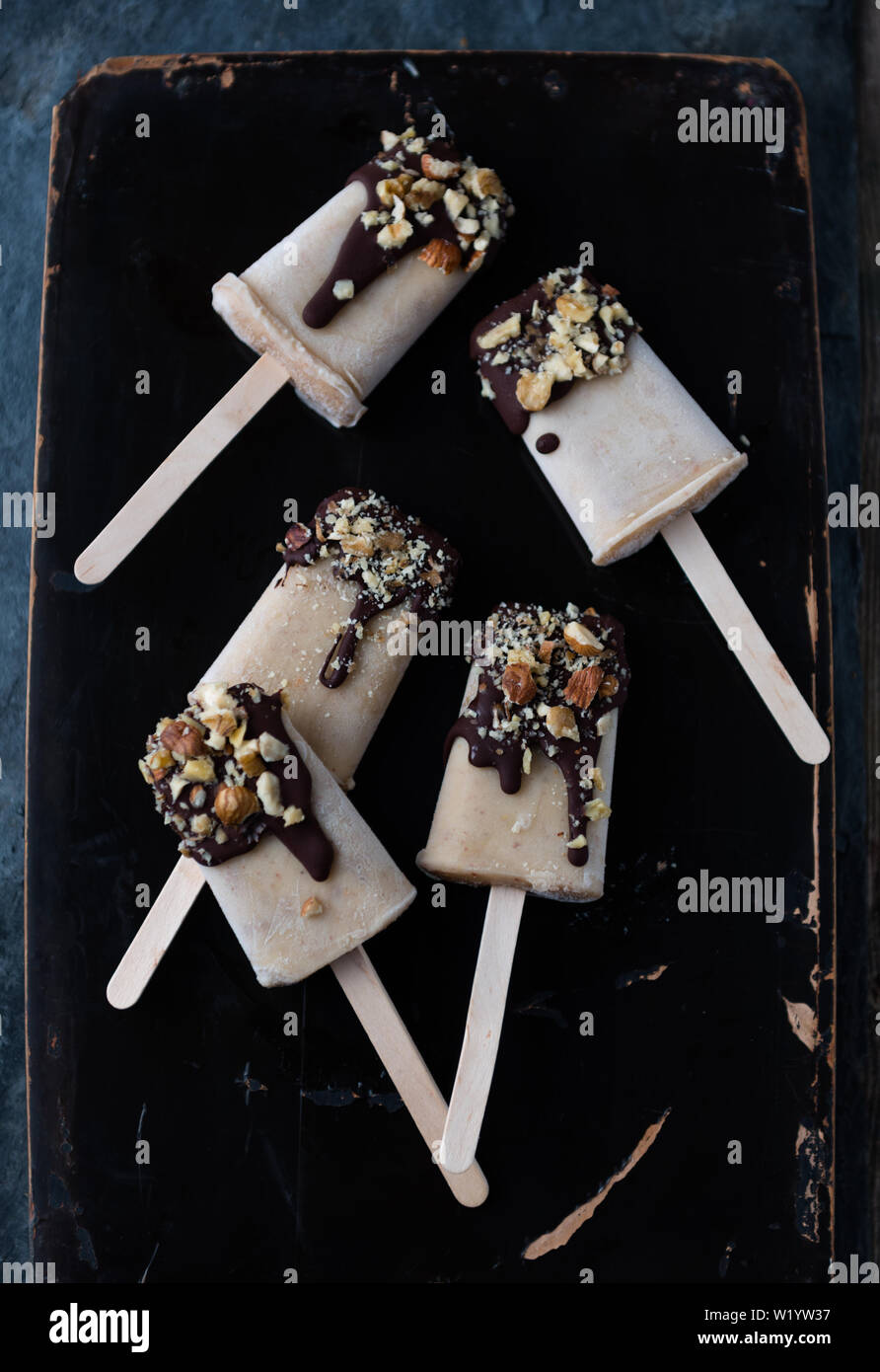 vegan banana and peanut butter ice cream Stock Photo Alamy