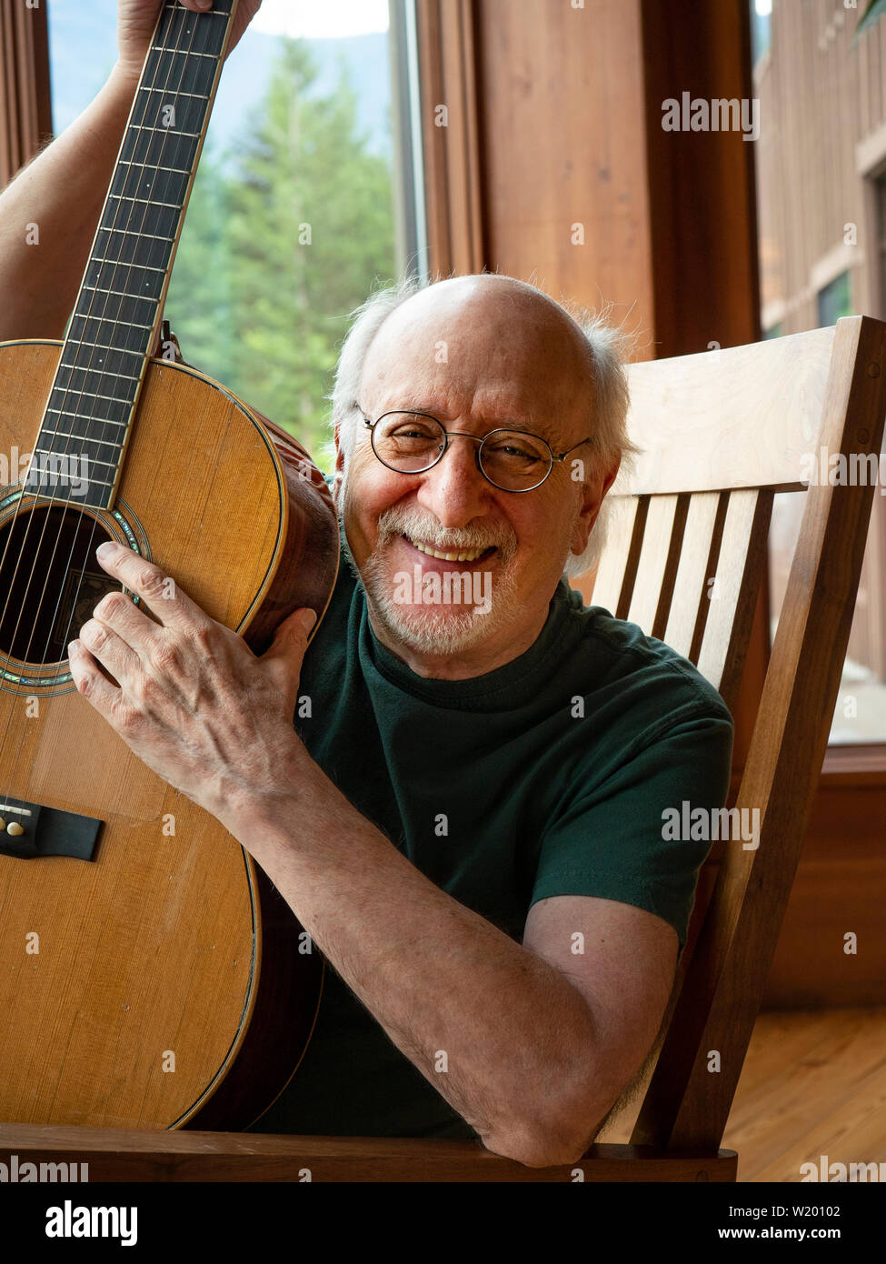 Folksinger Peter Yarrow of the 1960's folk group Peter Paul and Mary. Stock Photo