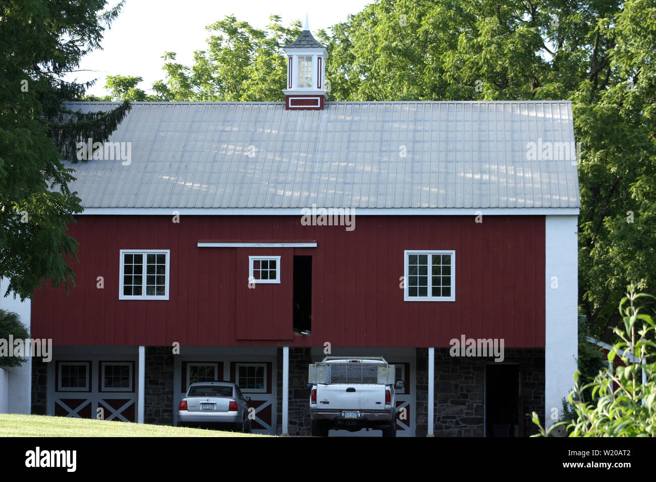 Large barn converted into house in Pennsylvania, USA Stock Photo Alamy