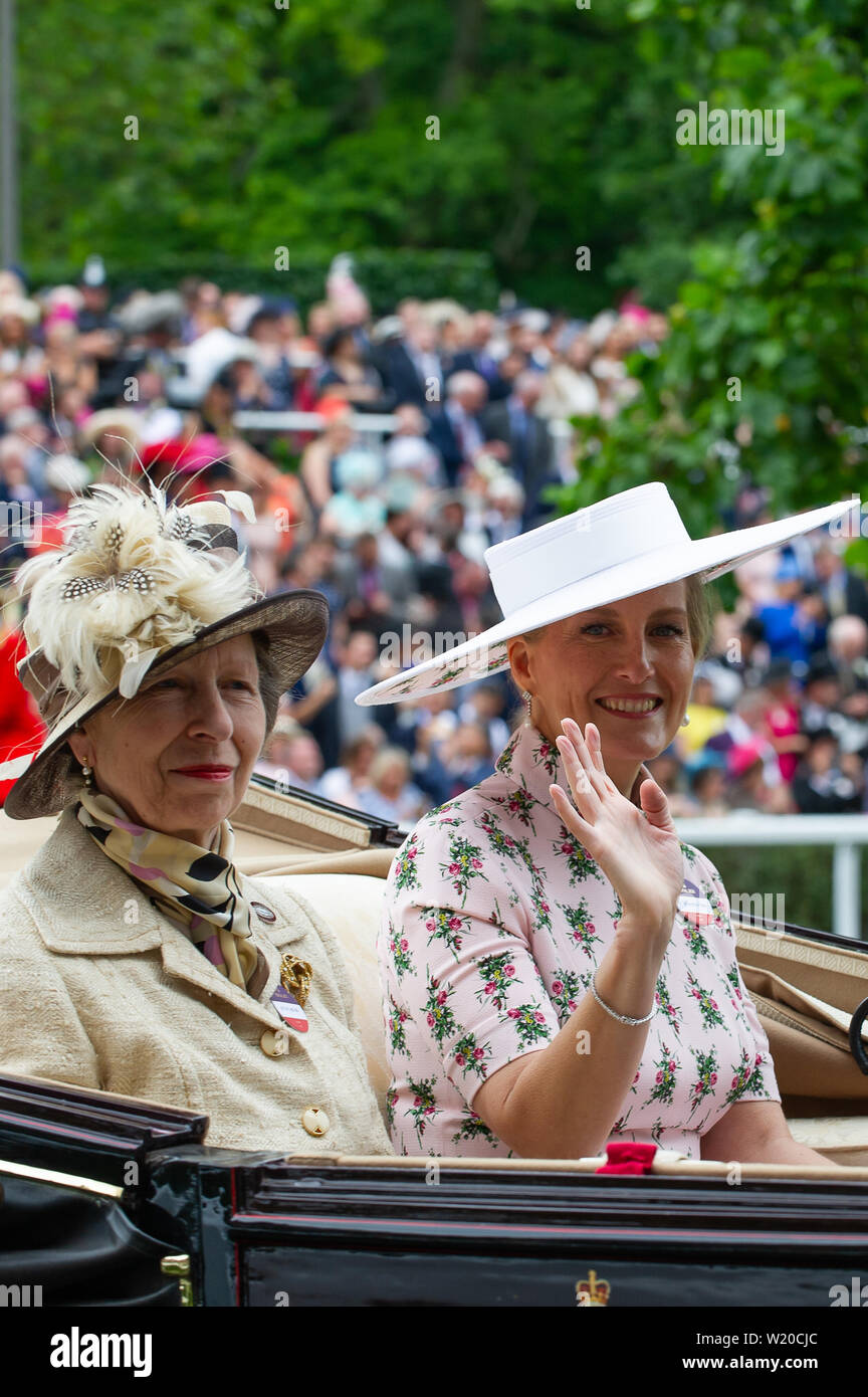 Princess royal royal ascot hi-res stock photography and images - Alamy
