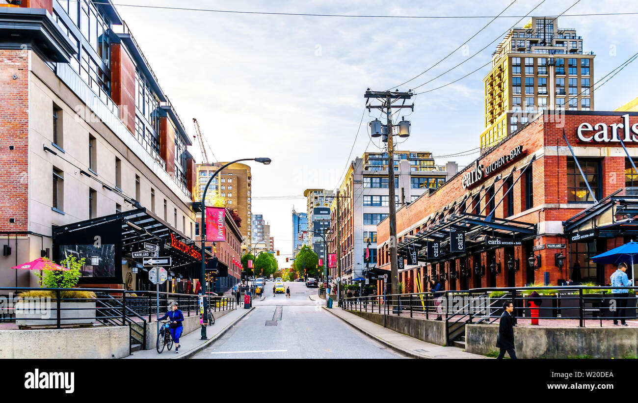 Yaletown, a historic industrial area of Vancouver in BC, Canada, where warehouses and factories have been converted to retail stores and condominiums Stock Photo