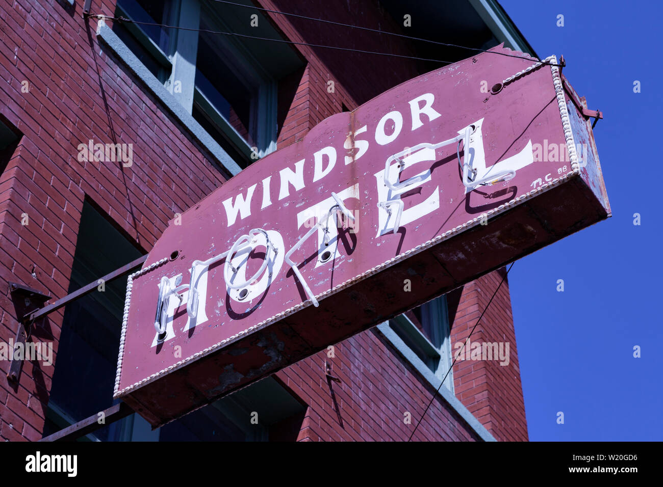 Broken neon sign of the Windsor Hotel in Ogden, Utah Stock Photo