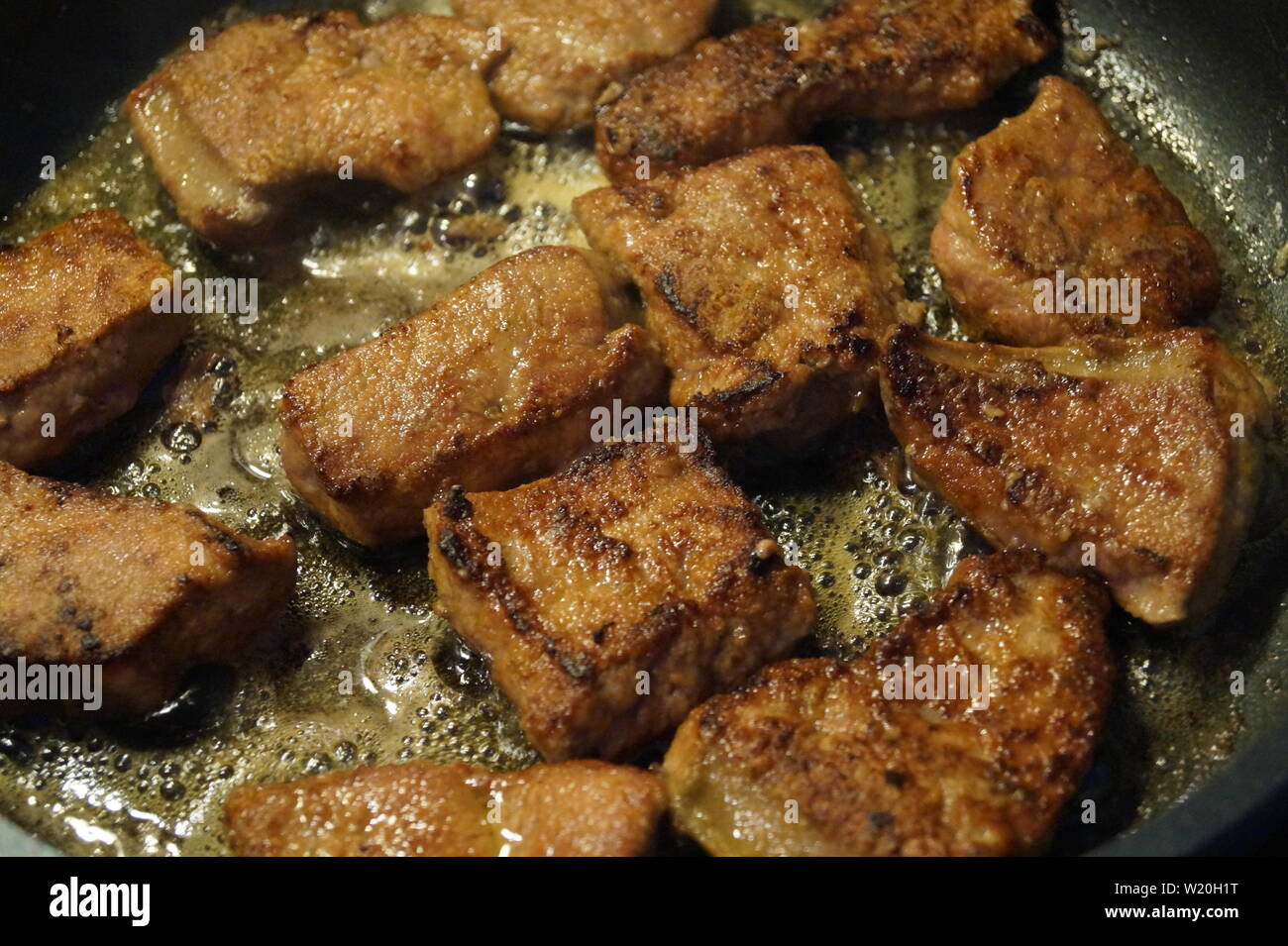 rosted calves liver with onions mashed potatoes and applesauce Stock Photo Alamy
