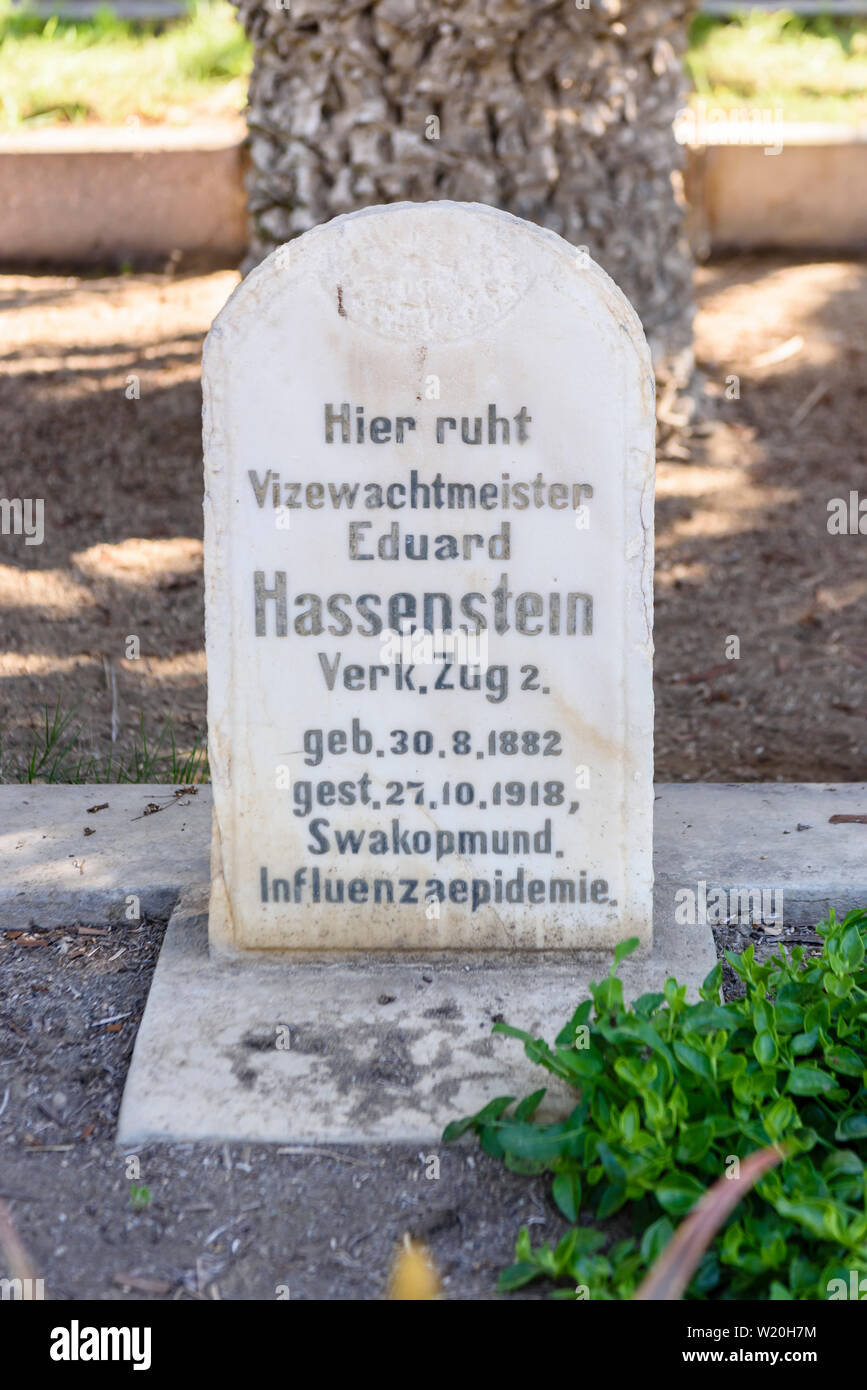 German inscription on the gravestone of a man who died during the 1918 Spanish Inflluenza Epidemic pandemic Stock Photo