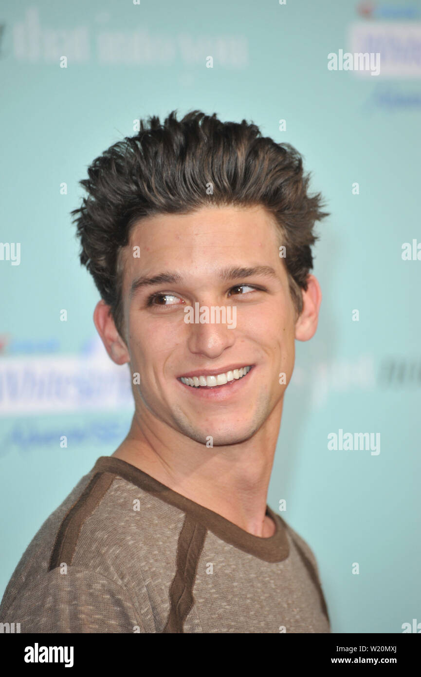 LOS ANGELES, CA. February 02, 2009 Daren Kagasoff at the world