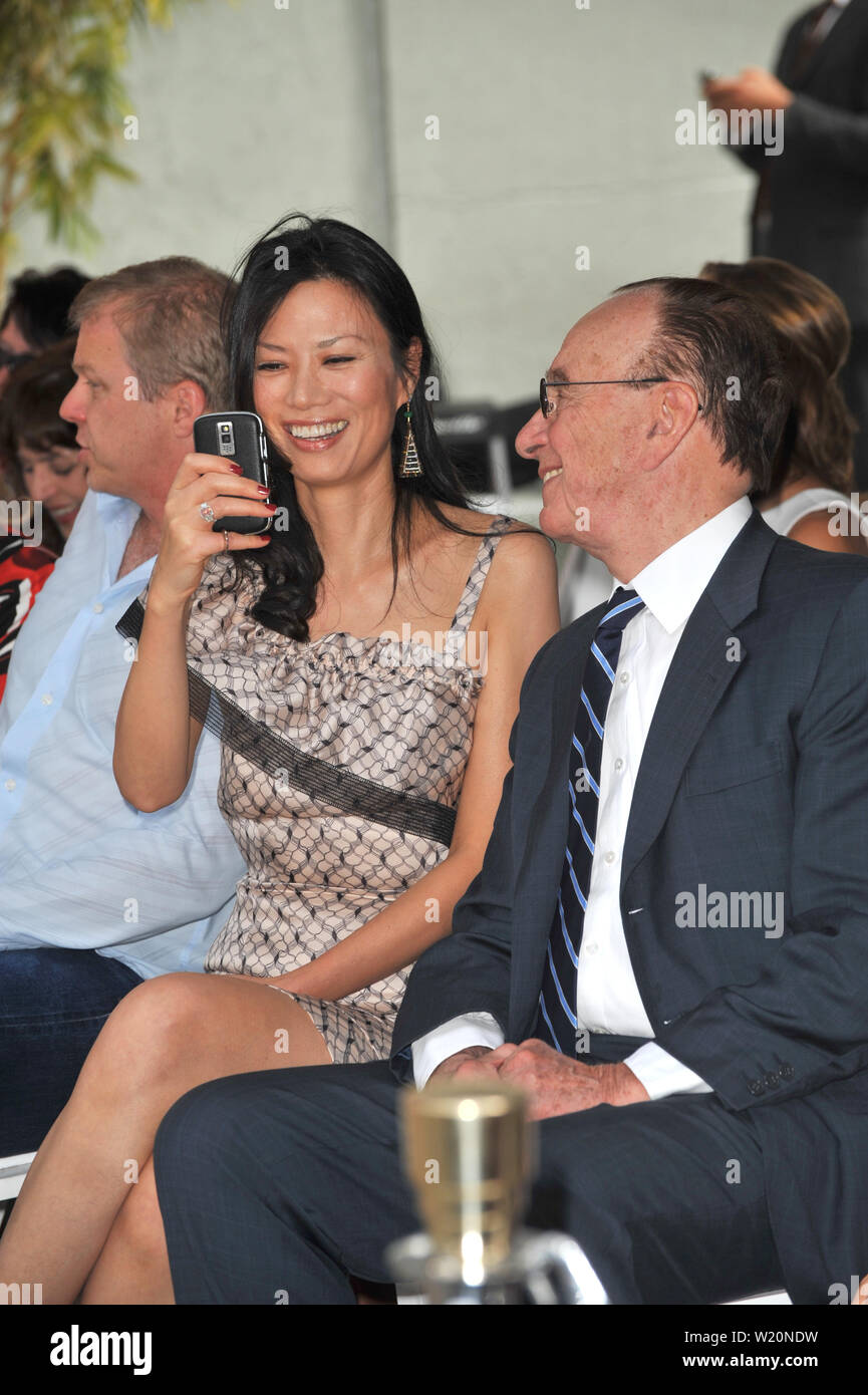 LOS ANGELES, CA. April 21, 2009: Rupert Murdoch & wife Wendi Deng at