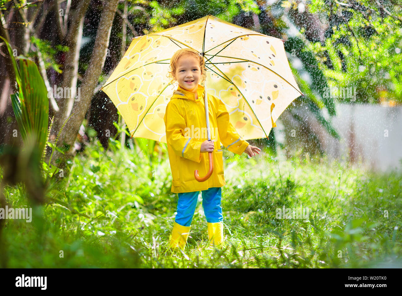 Duckling deals raincoat umbrella