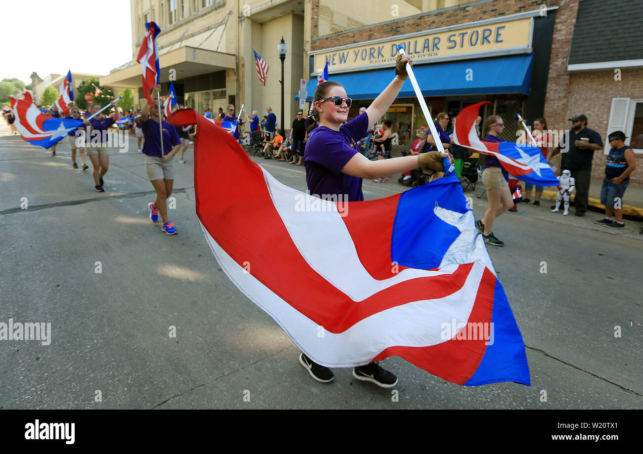 Bettendorf, Iowa, USA. 4th July, 2019. Members of the Muscatine High