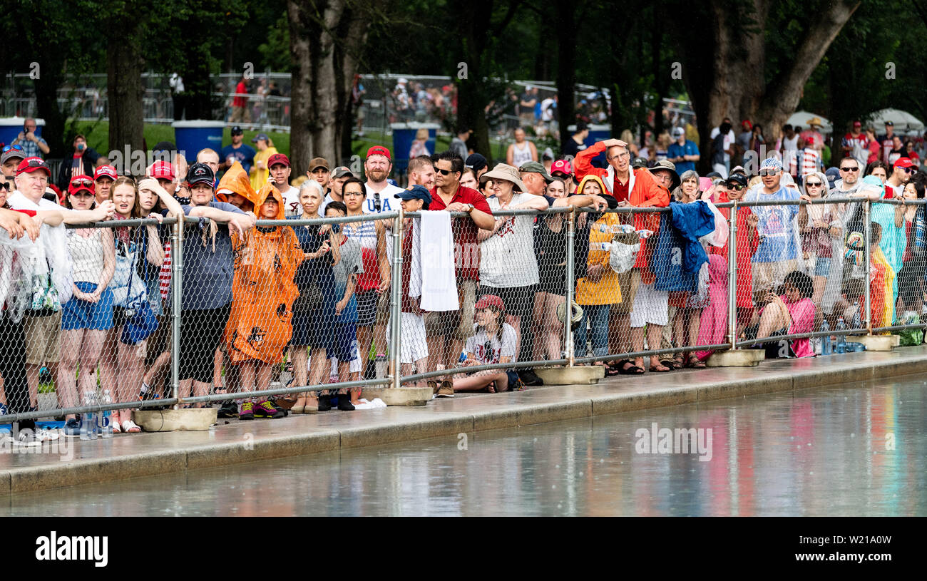 Washington, United States. 04th July, 2019. The crowd waiting for President Donald Trump to speak at the National Mall in Washington, DC during the Independence Day on July 4. Credit: SOPA Images Limited/Alamy Live News Stock Photo
