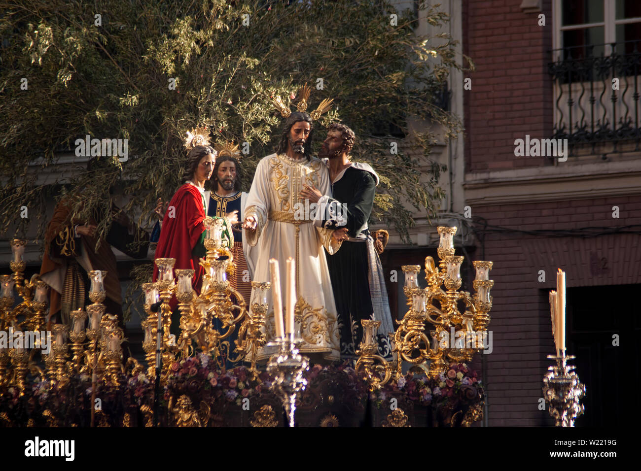 La Semana Santa de Sevilla, el incienso Fotografía de stock - Alamy