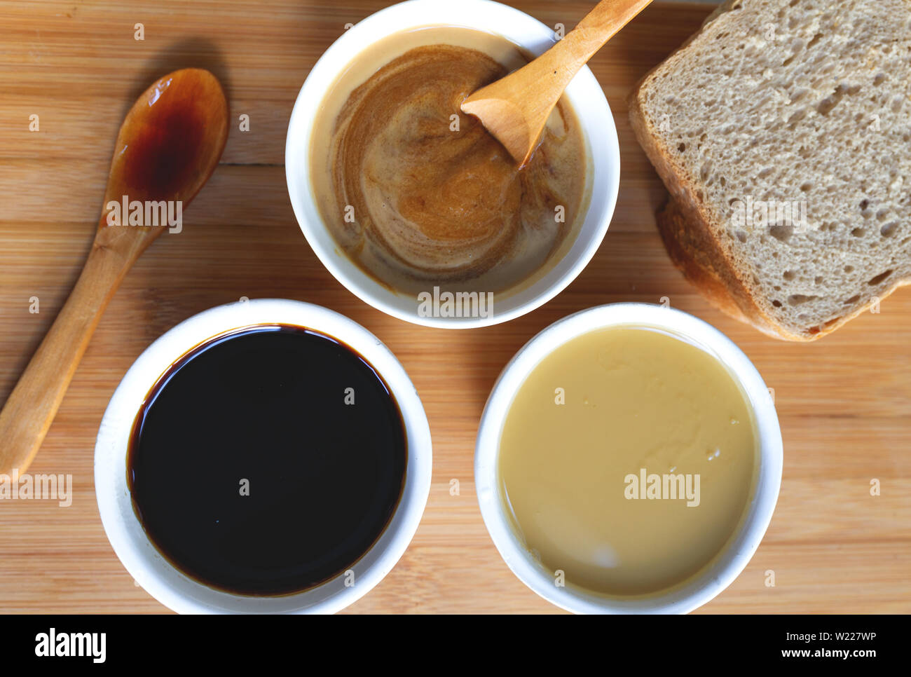 Tahini and Molasses / Turkish Tahin Pekmez Stock Photo Alamy