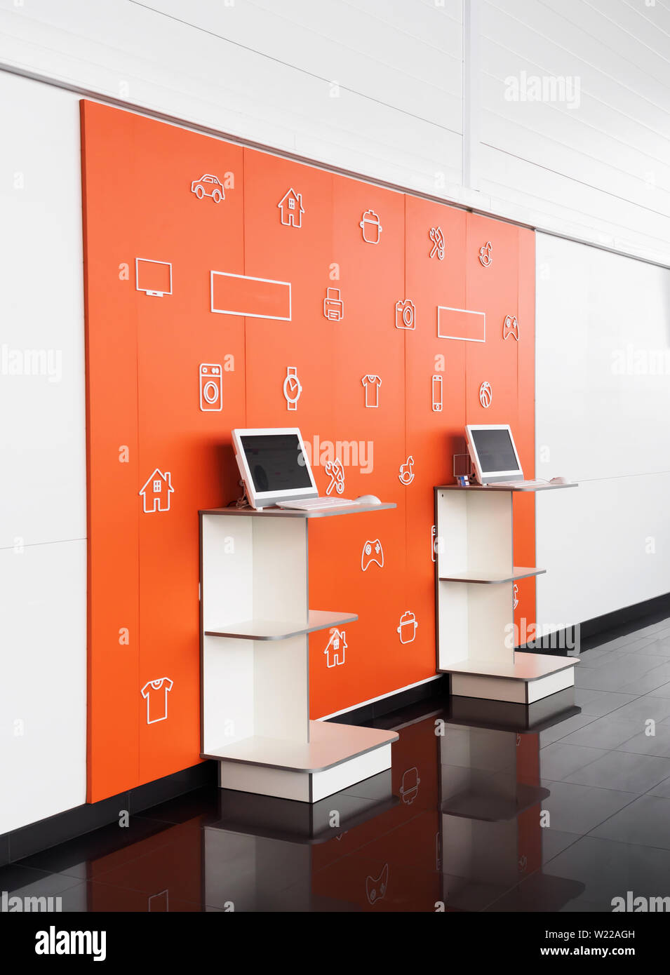 Point Orders Online Store Orange Color Interior Online Shopping And Processing Room E Point Pick Point Of Orders Stock Photo Alamy