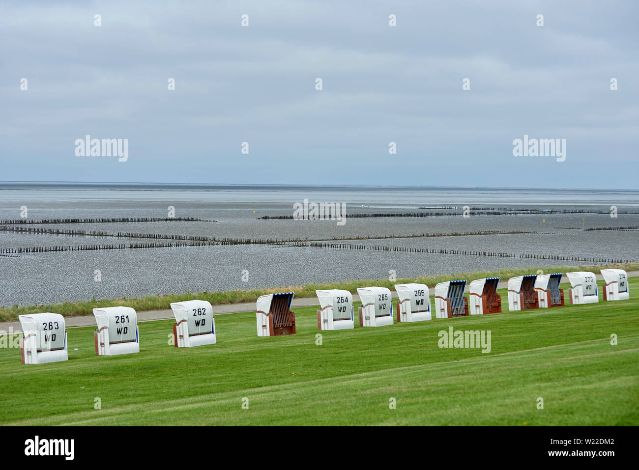 Nordsee strandkorb hi-res stock photography and images - Alamy