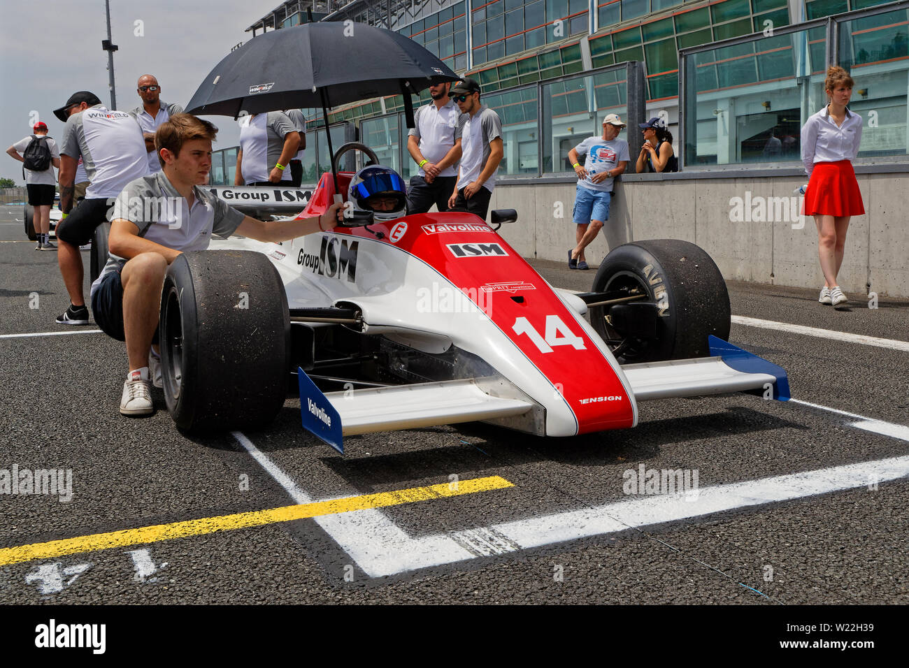 MAGNYCOURS, FRANCE, June 30, 2019 On the F1 starting grid. French Historic Grand Prix takes