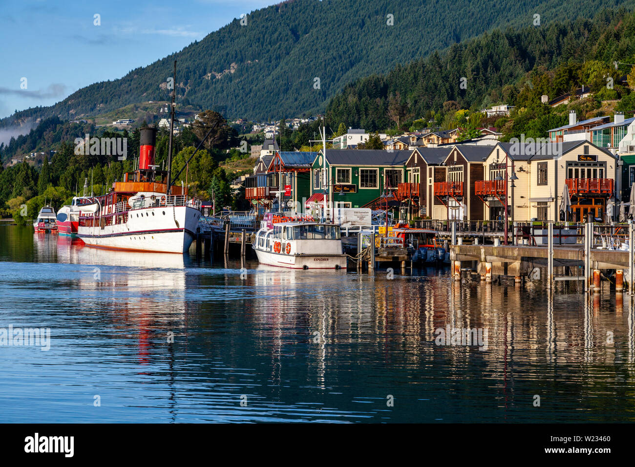 Queenstown new zealand views hi-res stock photography and images - Alamy