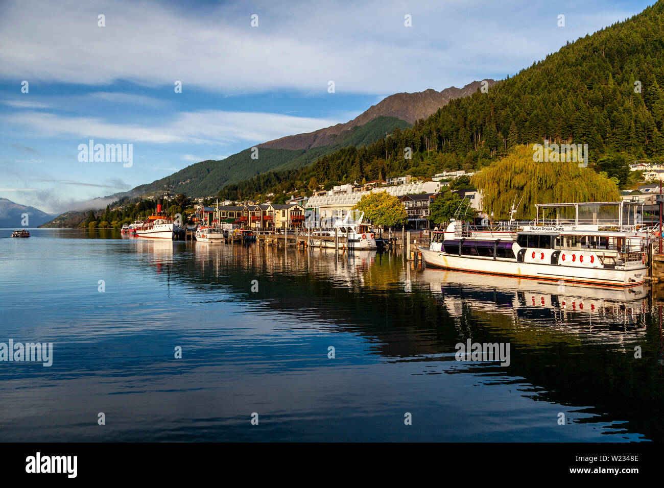 Lake Wakatipu and Queenstown, Otago, South Island, New Zealand Stock ...