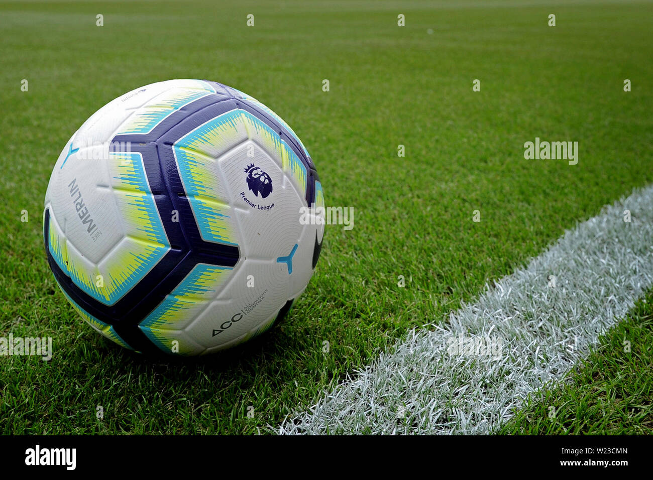 The Nike Merlin Official Premier League Ball for the 2018 19 season AFC Bournemouth v Cardiff City Premier League Vitality Stadium Bournemouth 11th August 2018 Stock Photo Alamy