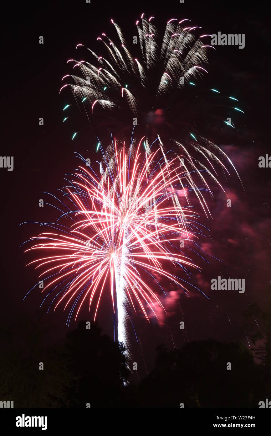 Fireworks from the fourth of July, Redlands CA Stock Photo Alamy