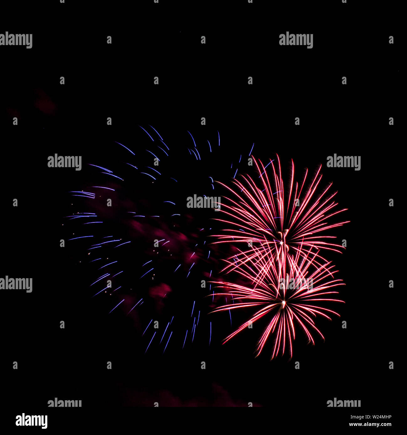 Fire works background hi-res stock photography and images - Alamy