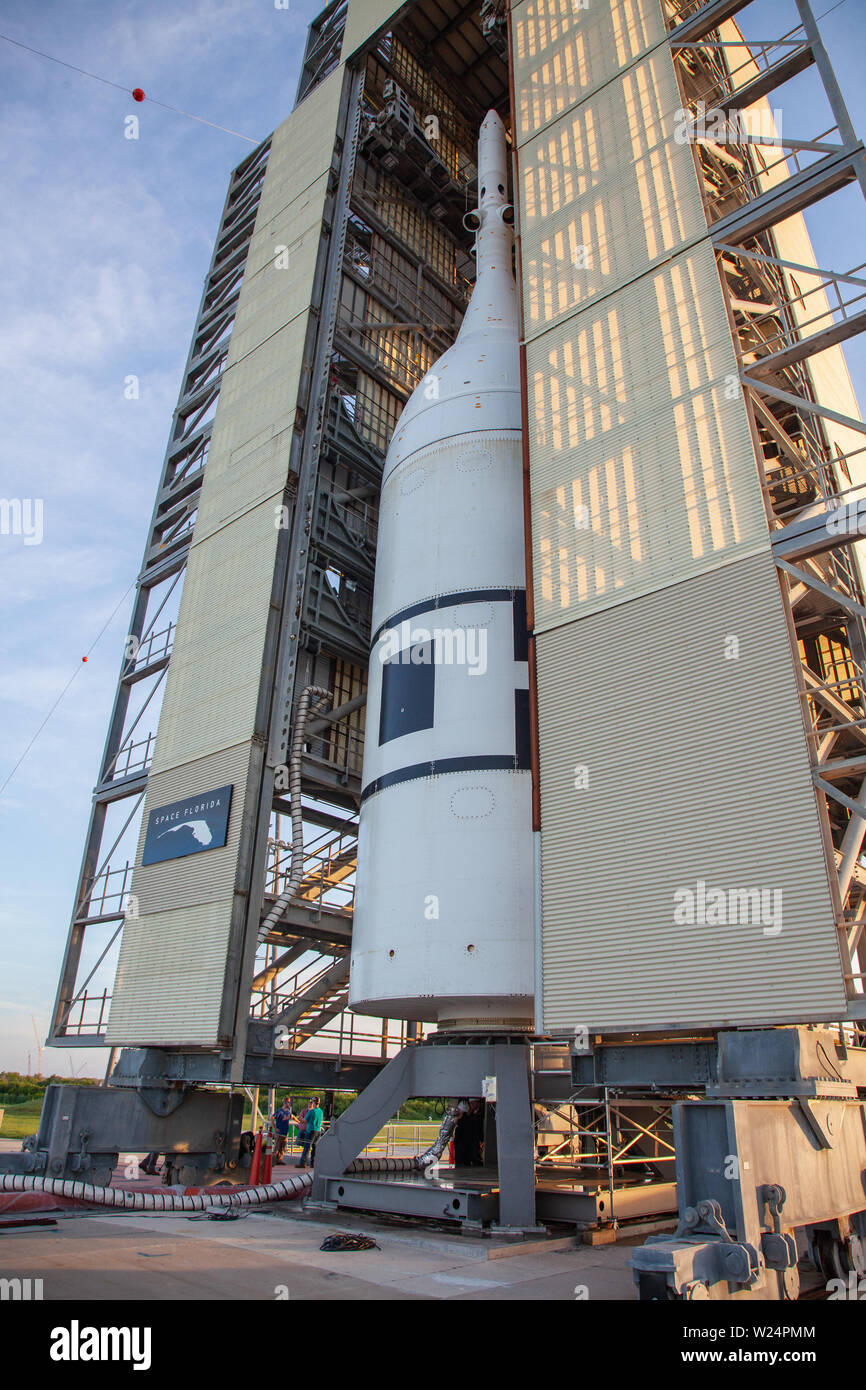 The vertical integration facility surrounding the NASA Orion Launch ...