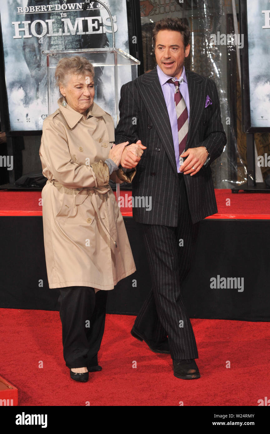 Robert Downey Jr Elise Mother