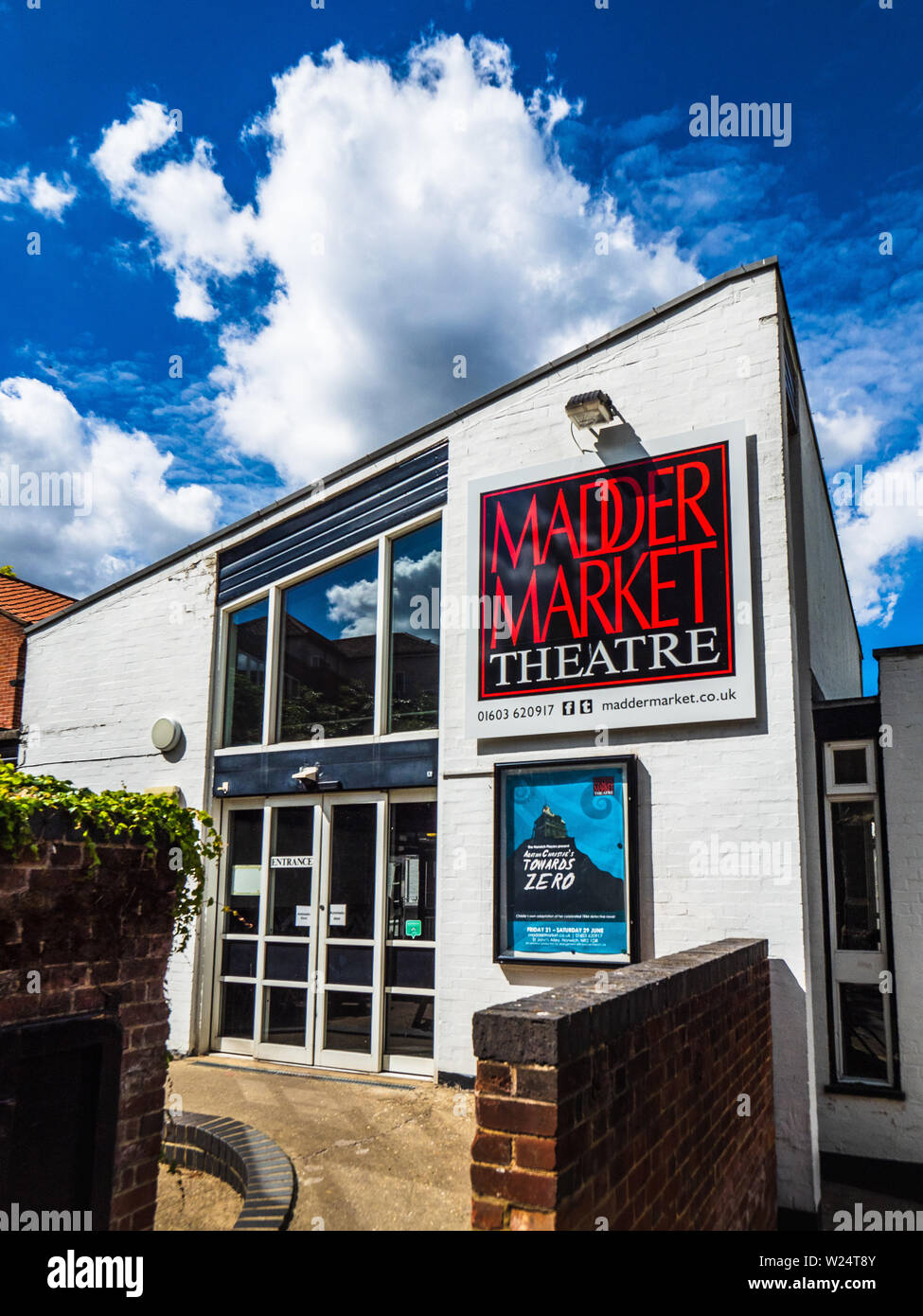 MadderMarket Theatre in St John's Alley in Central Norwich. Founded in 1921 as an Elizabethan style theatre by theatre director Nugent Monck Stock Photo