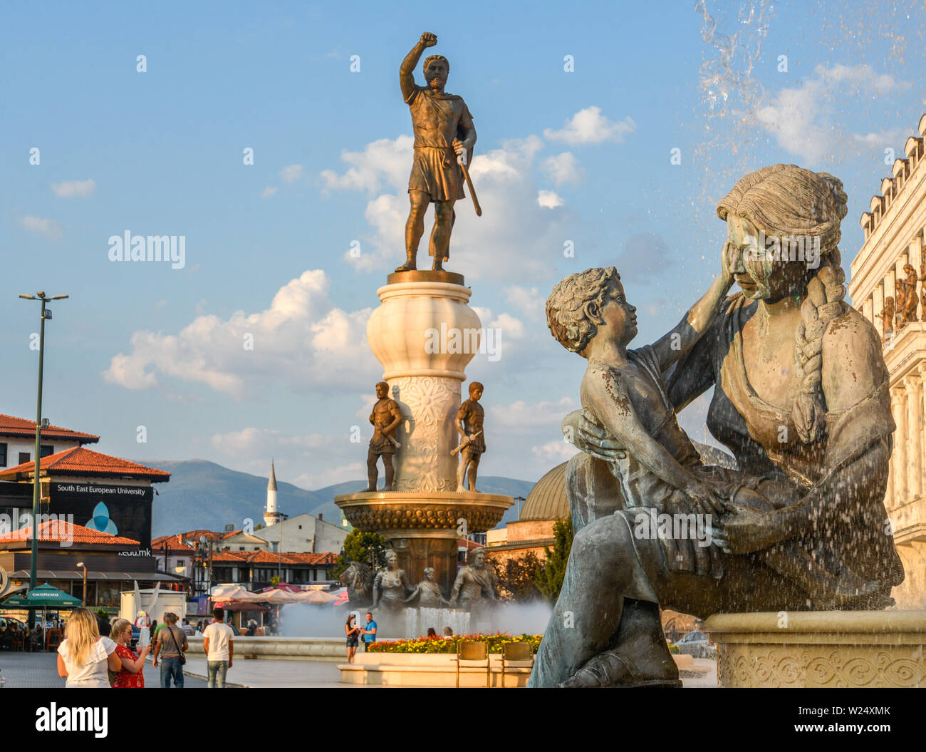 skopjenorth-macedoniaaugust-22-2018-statues-and-fountains-representing-the-life-of-alexander-the-greatincluding-his-mother-and-philip-ii-his-fath-W24XMK.jpg