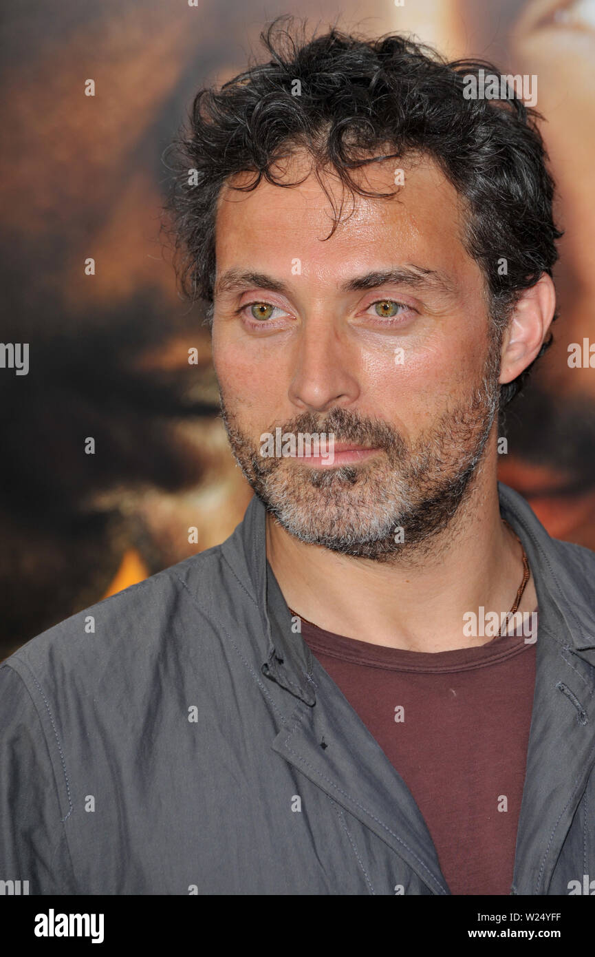 LOS ANGELES, CA. April 20, 2009: Rufus Sewell at the Los Angeles premiere  of The Soloist at Paramount Theatre, Hollywood. © 2009 Paul Smith /  Featureflash Stock Photo - Alamy
