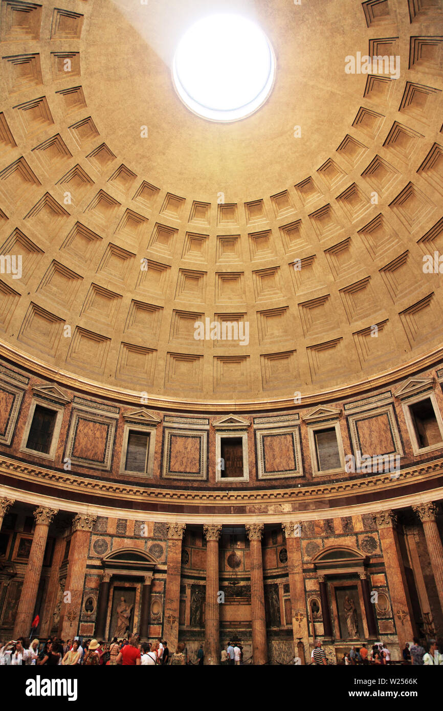 The interior of the Pantheon in Rome Italy Stock Photo - Alamy