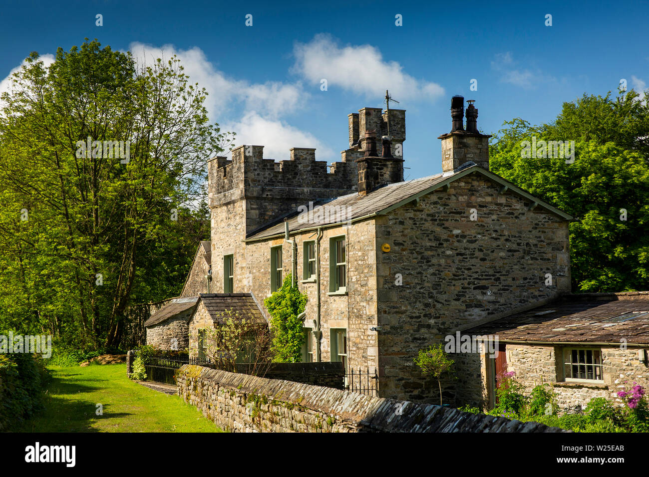 UK, Cumbria, Sedbergh, Marthwaite, Ingmire Garden, Ingmire Hall lodge house Stock Photo