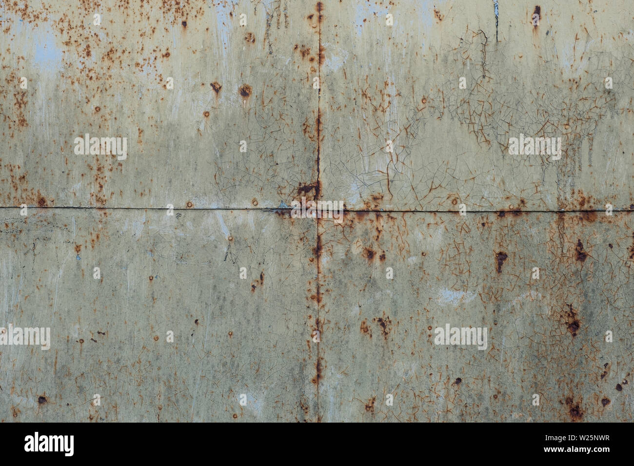 old rusty sheet metal wall. metal sheets. Abstraction Stock Photo - Alamy