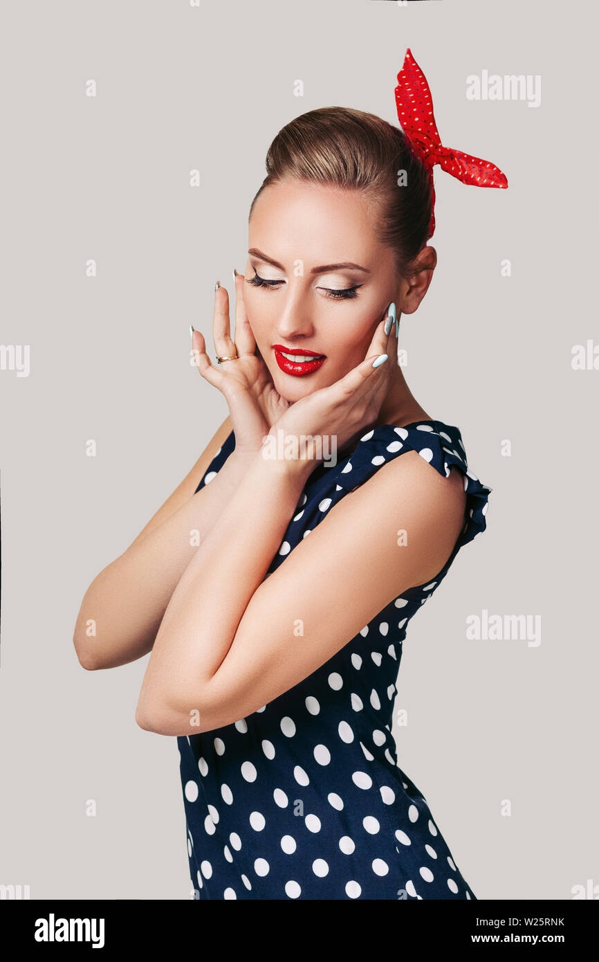 Pin up top polka dot dress