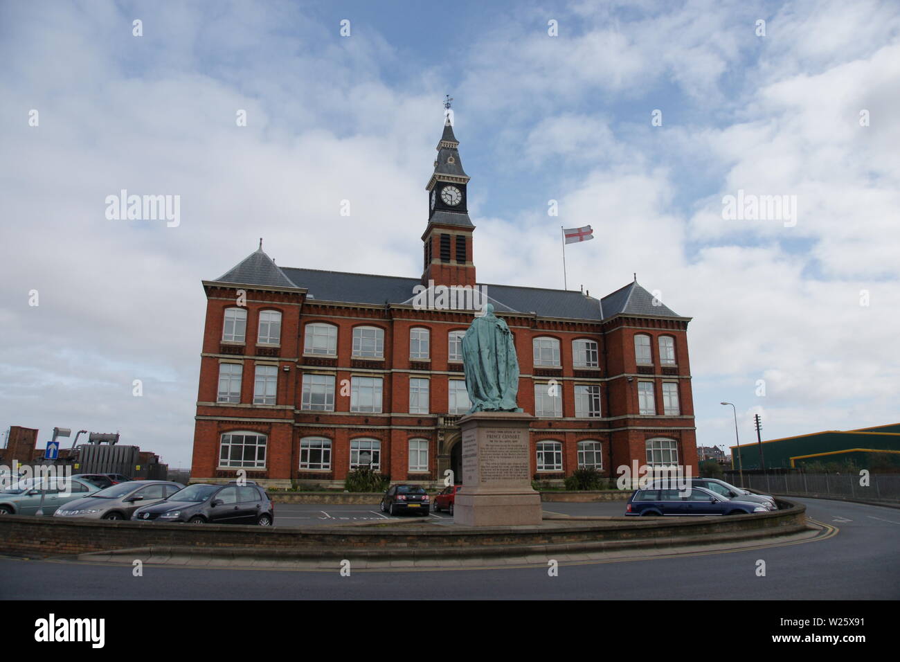 Statue of Prince Albert, Grimsby Dock Offices Stock Photo Alamy