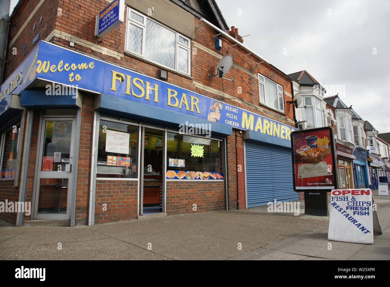 grimsby fish and chips Stock Photo Alamy