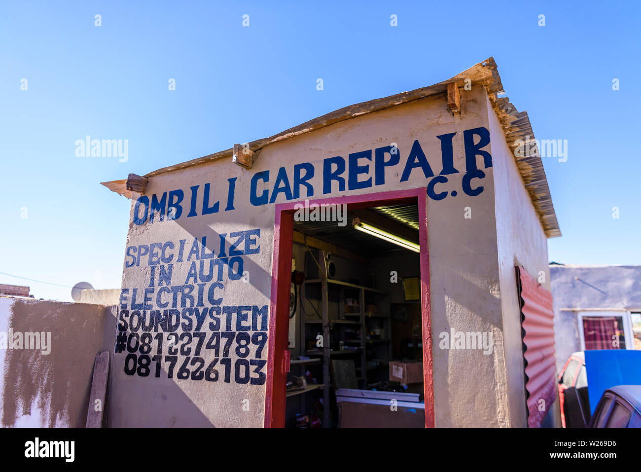 Car repair garage at a township on the outskirts of Otjiwarongo, Namibia Stock Photo