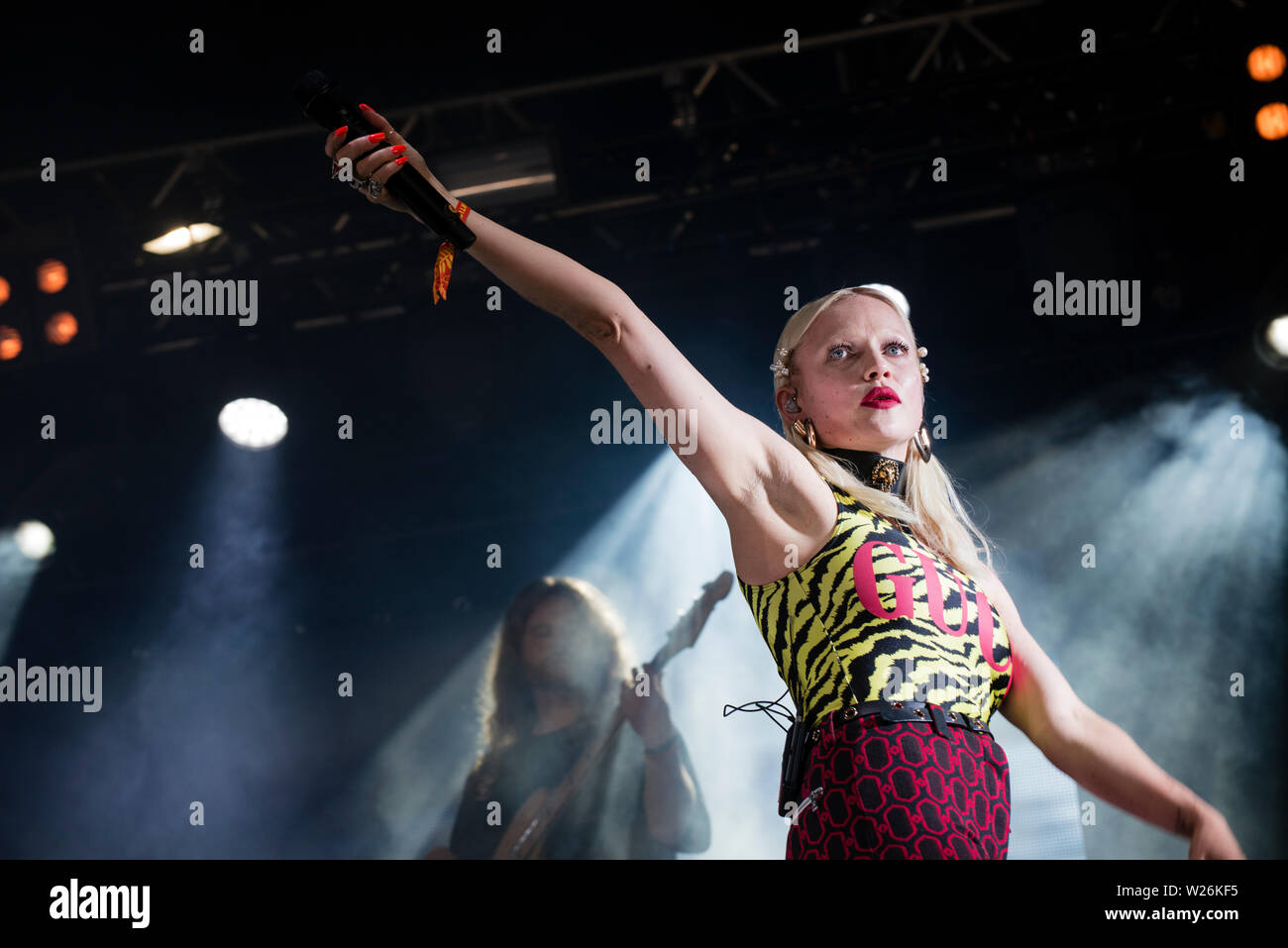 Turku, Finland. 6th July 2019. Finnish pop artist Chisu performs at the  50th Ruisrock Festival. (Photo: Stefan Crämer Stock Photo - Alamy