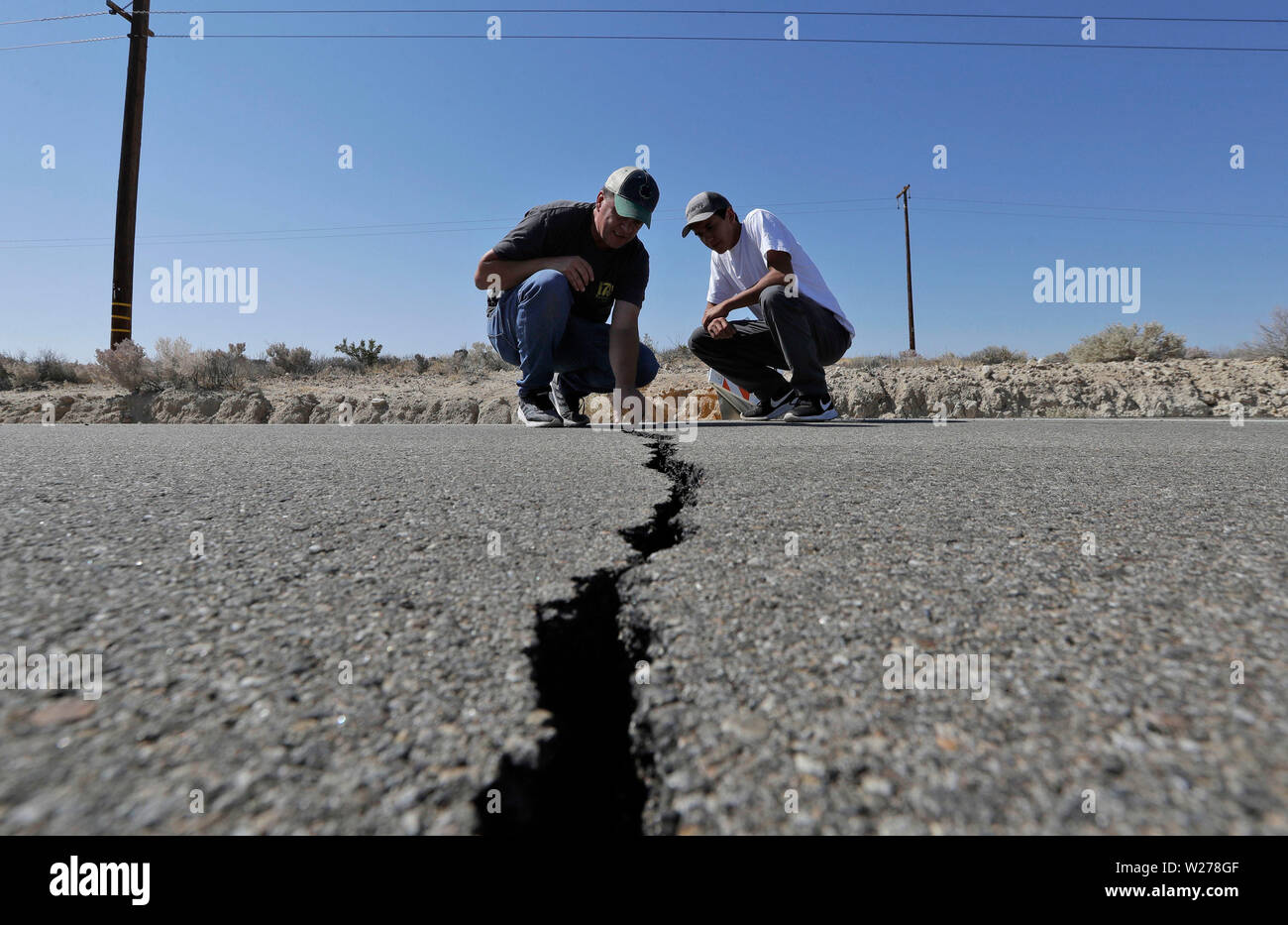 Largest earthquake crack