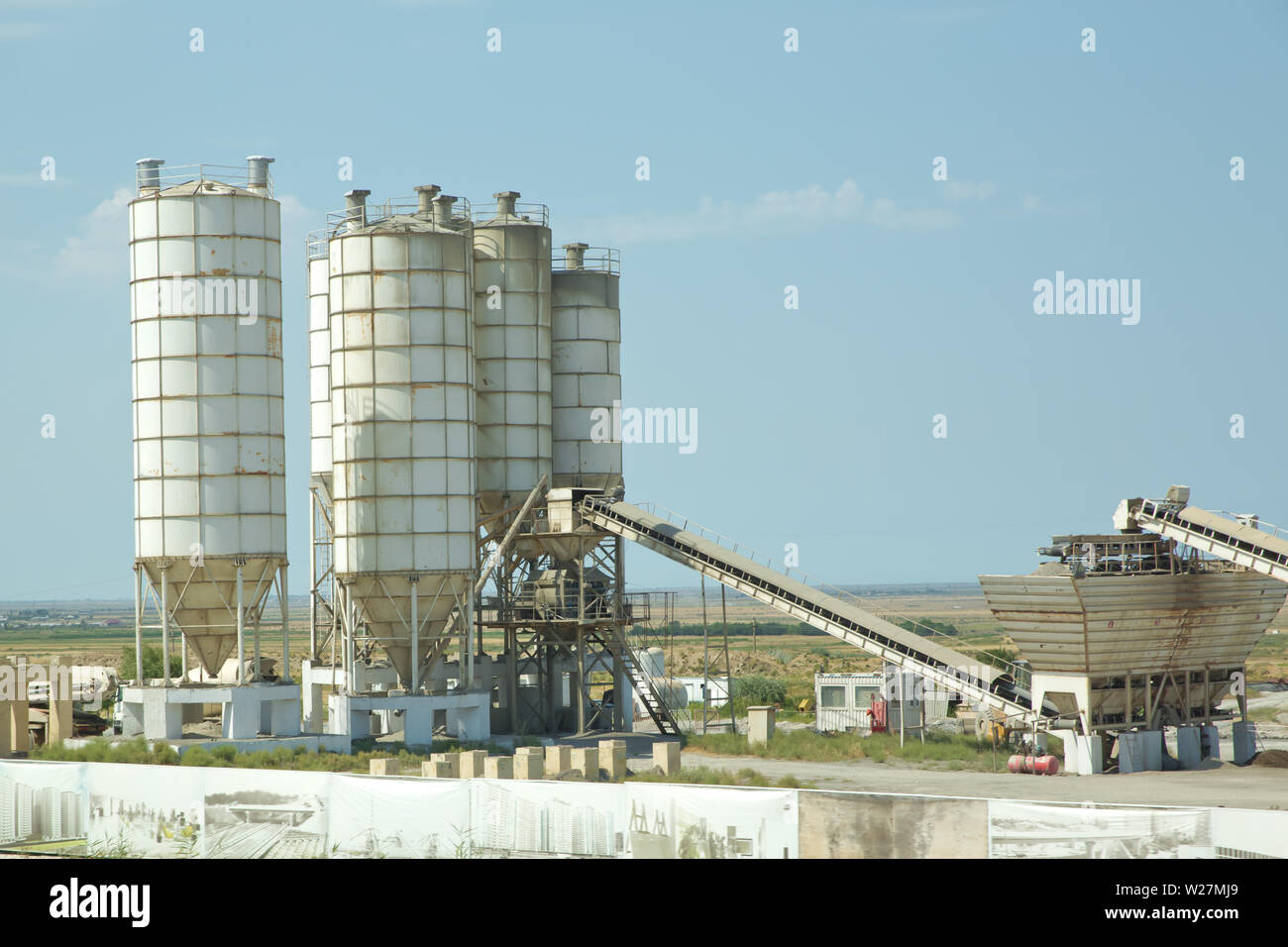 Sand and stone destined to the manufacture of cement in a quarry.Cement manufacturers mine and