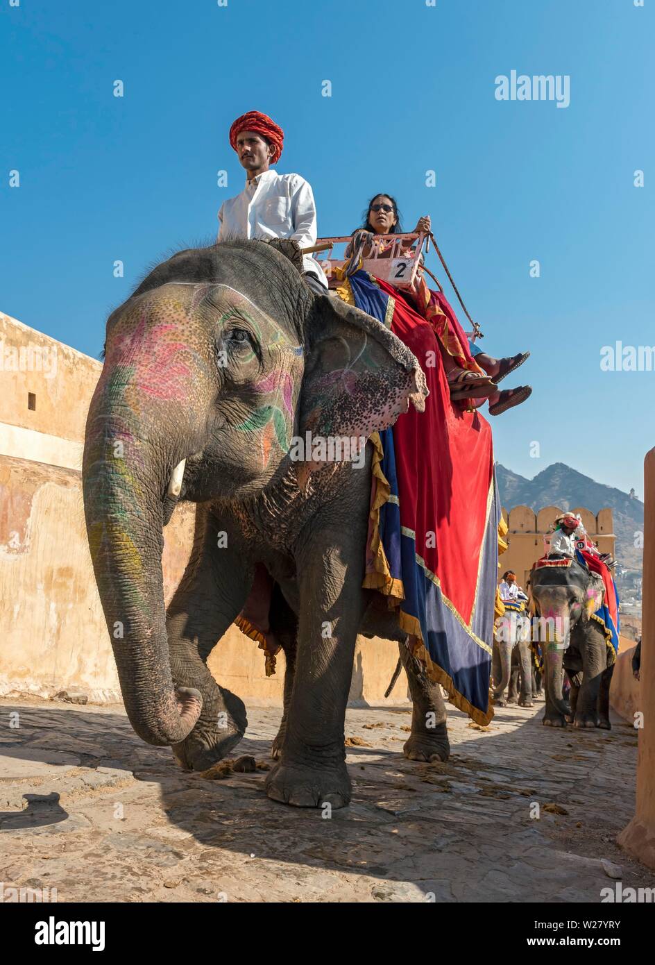 Elephant Ride Indian Elephants At Amber Fort Jaipur Rajasthan India Stock Photo Alamy Elephant Ride Indian Elephants At Amber Fort Jaipur Rajasthan India Stock Photo Alamy