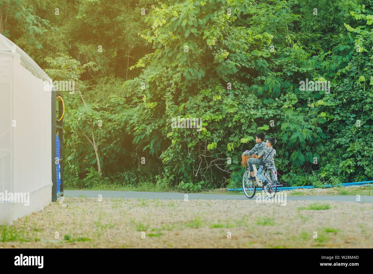 modern military bicycle