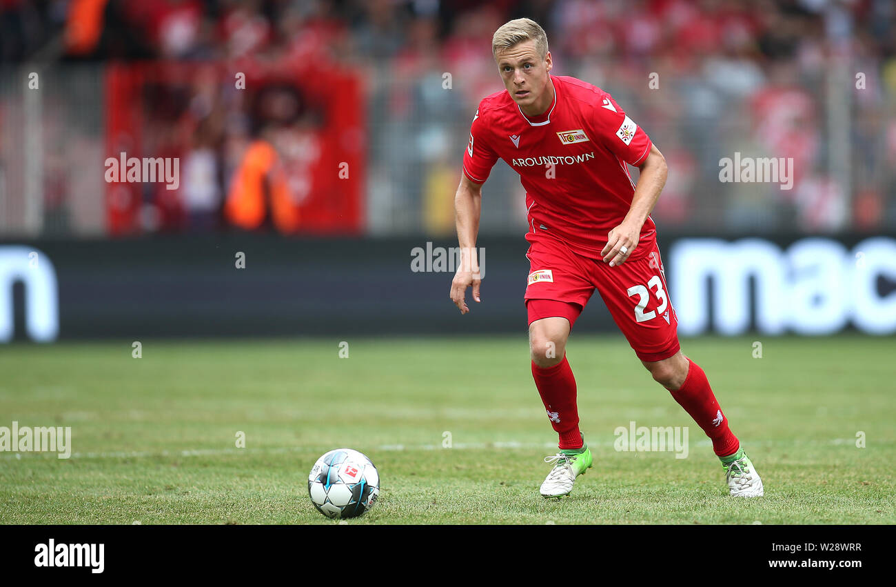 Felix kroos hi-res stock photography and images - Page 2 - Alamy