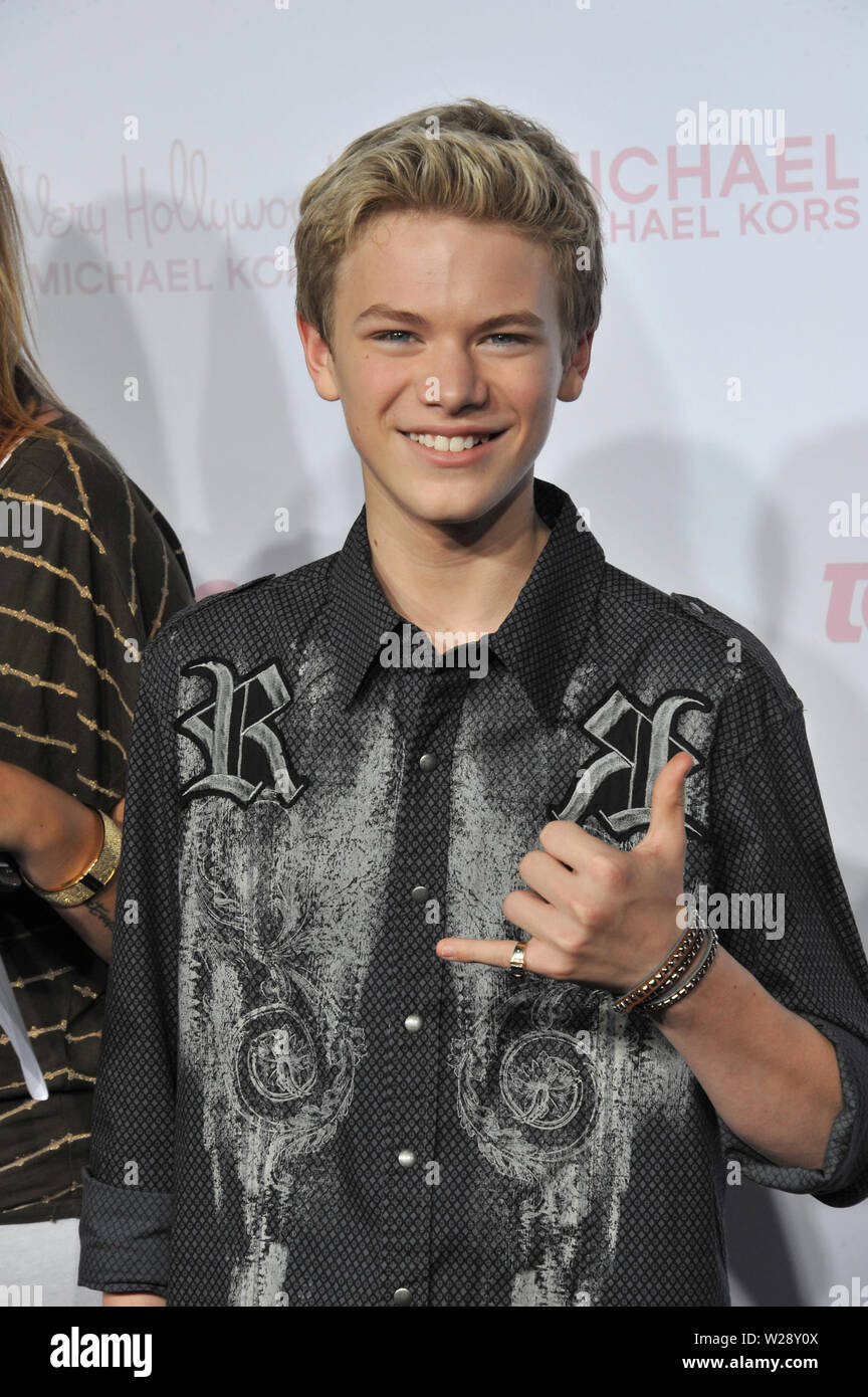 Kenton duty teen vogue young hollywood party 2010 hi-res stock photography  and images - Alamy